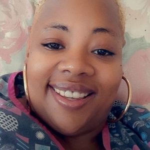 Meet your Posher, Adriana